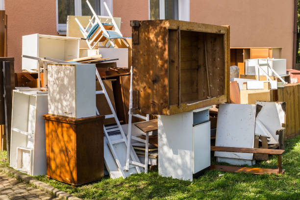 Retail Junk Removal in Chesaning, MI